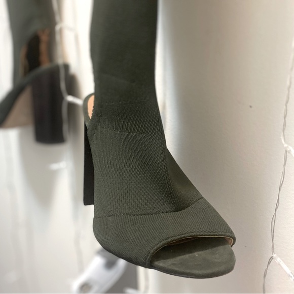 Steve Madden |Serinade Open Toe Over the Knee OTK Sock Boot Basil Green Size 7.5 - Picture 4 of 8